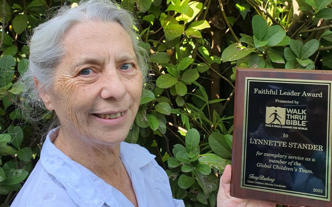 Faithful leader Award for Walk Thru the Bible Southern Africa Regional Trainer